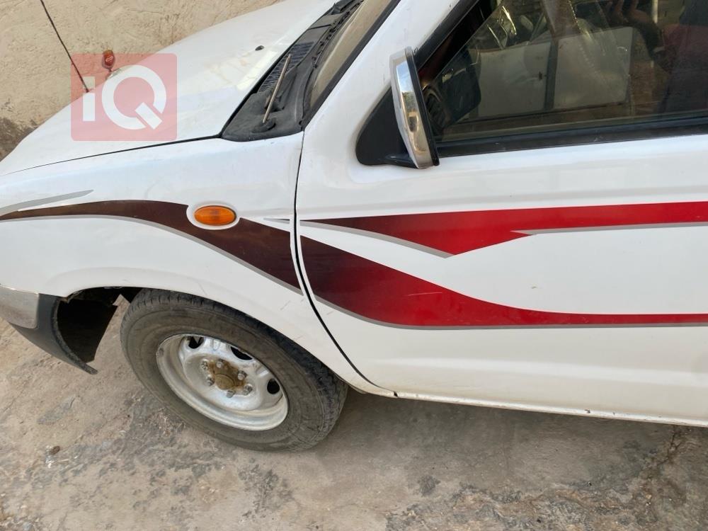 Nissan Pickup